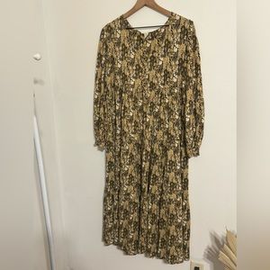 Kate Quinn women prairie dress